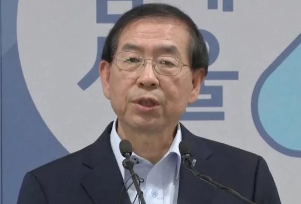 Funeral Mayor Seoul Park Won-soon Continues Despite Objections